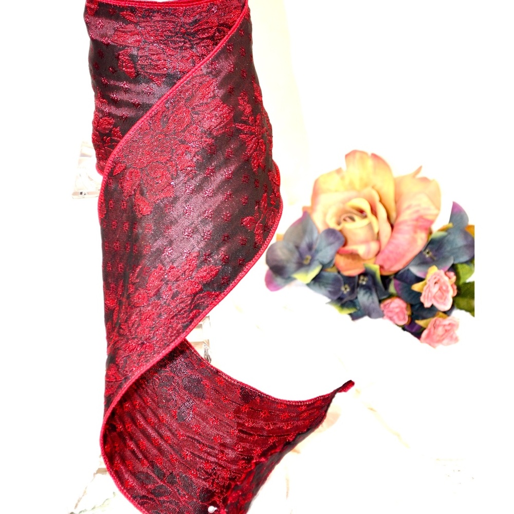 NWT  Arty Burgundy and blackish/navyish design